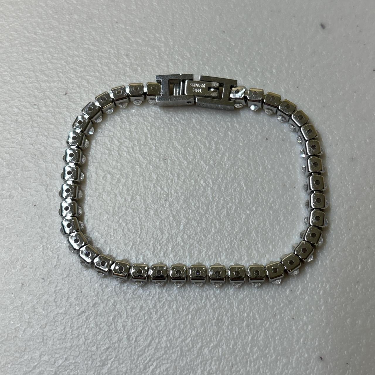 0607 - Stainless Oval Cut Tennis Bracelet