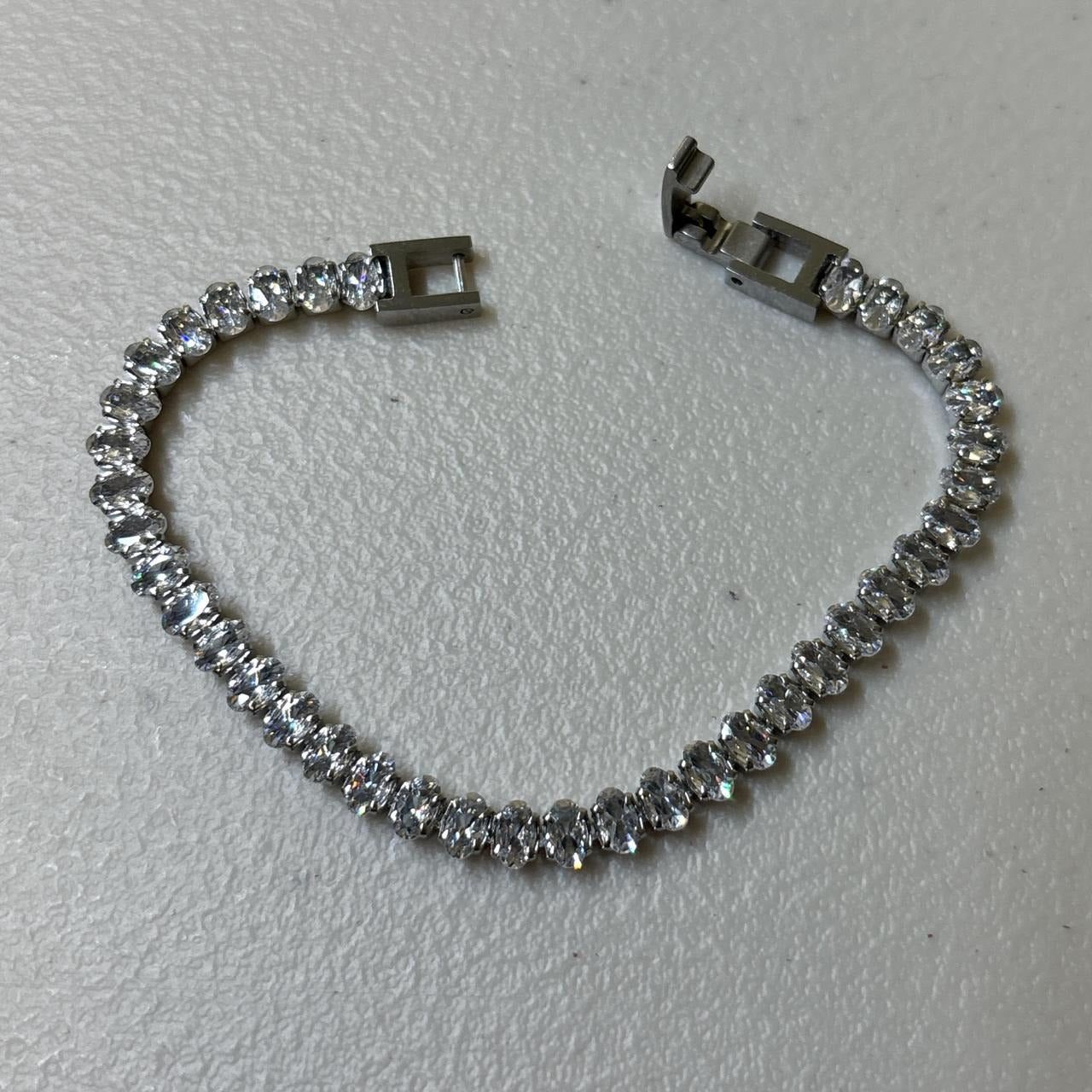 0607 - Stainless Oval Cut Tennis Bracelet