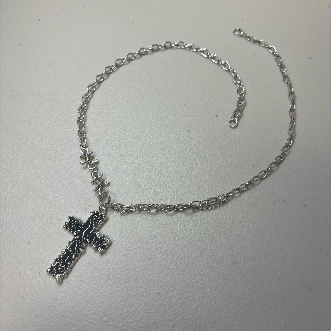 0685 - Black Cross Barbed Cable Necklace