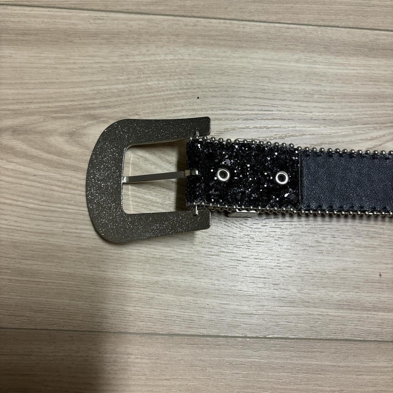 0561 - Black Rhinestone Grommet Buckle Belt