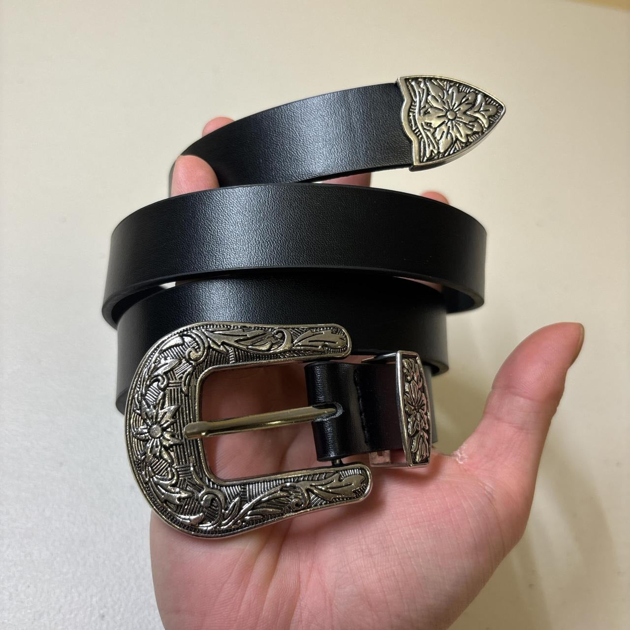 0633 - Floral Engraved Buckle Belt Black