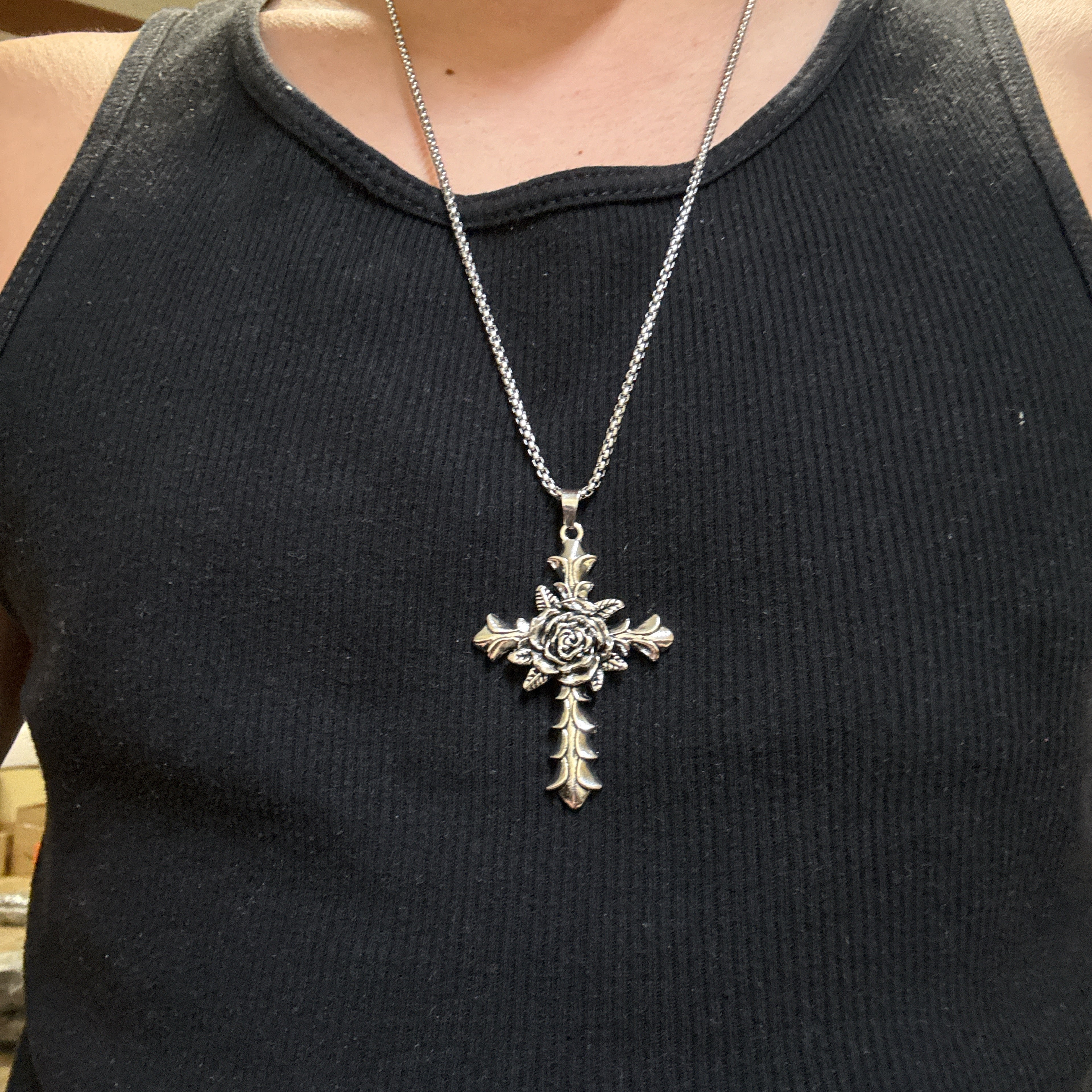 0223 - Gothic Rose Cross Necklace