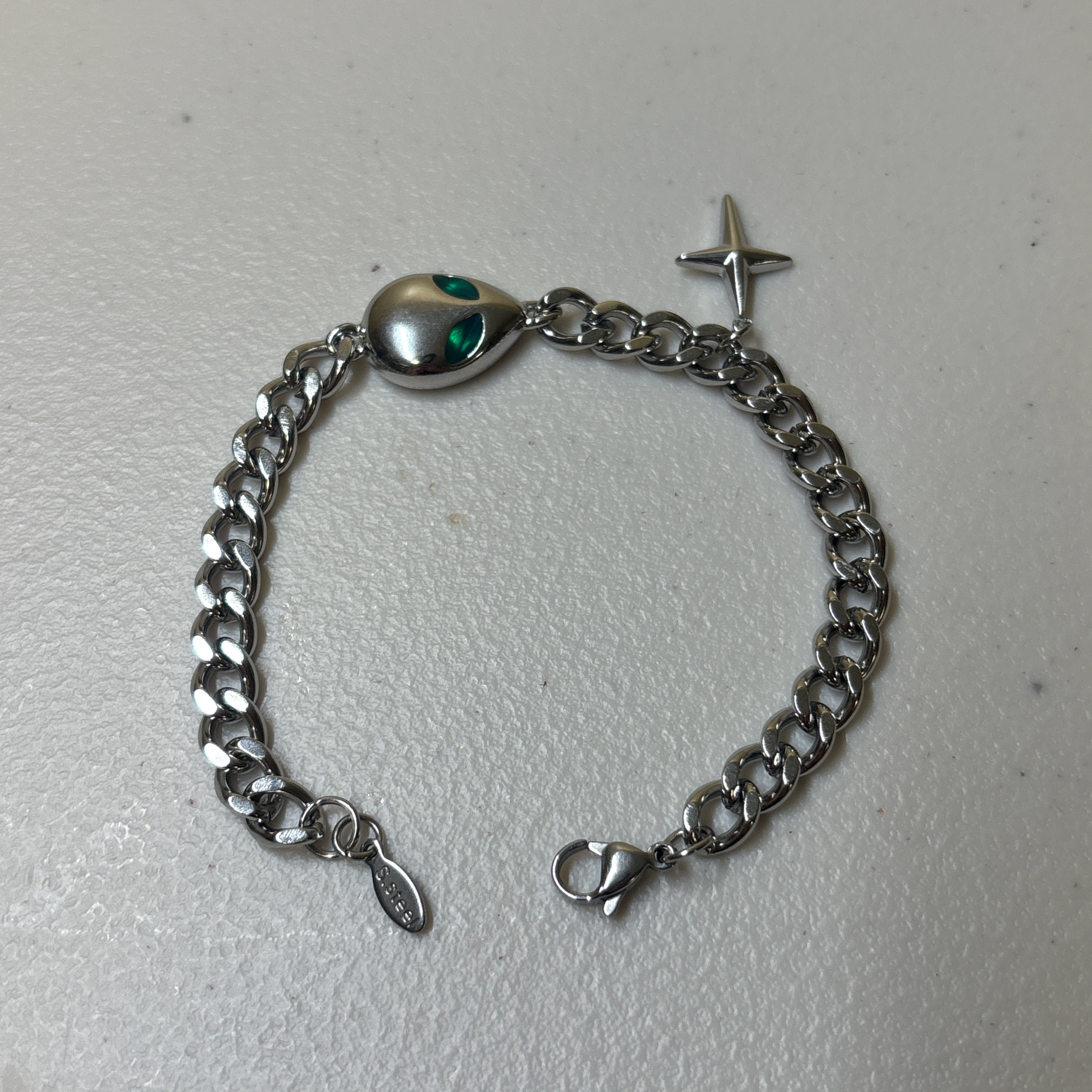 0730 - Alien Cuban Link Bracelet