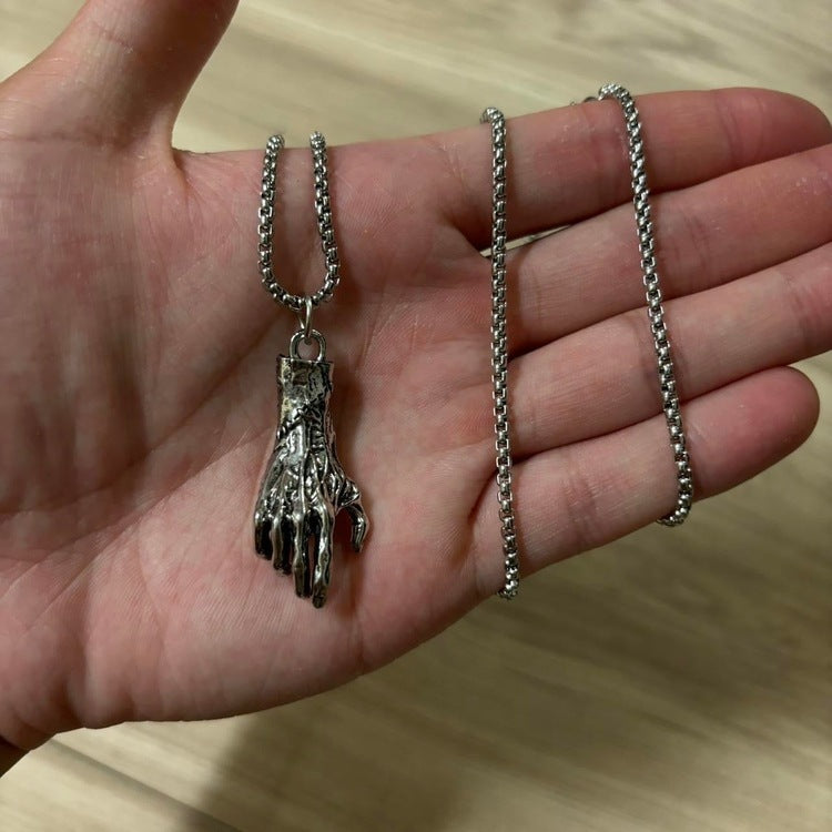 0275 - Zombie Hand Necklace