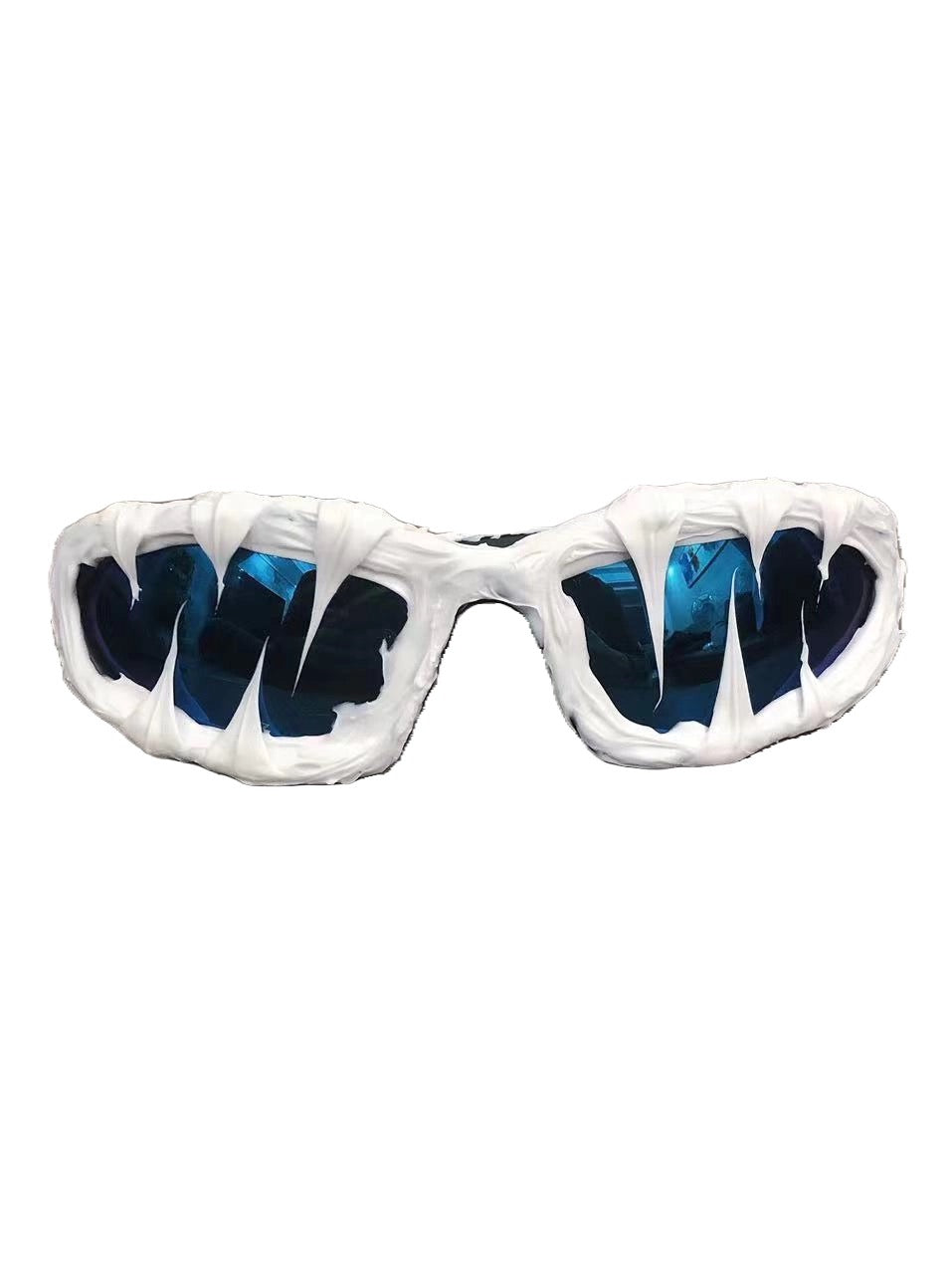 Fangshade Sunglasses (White)