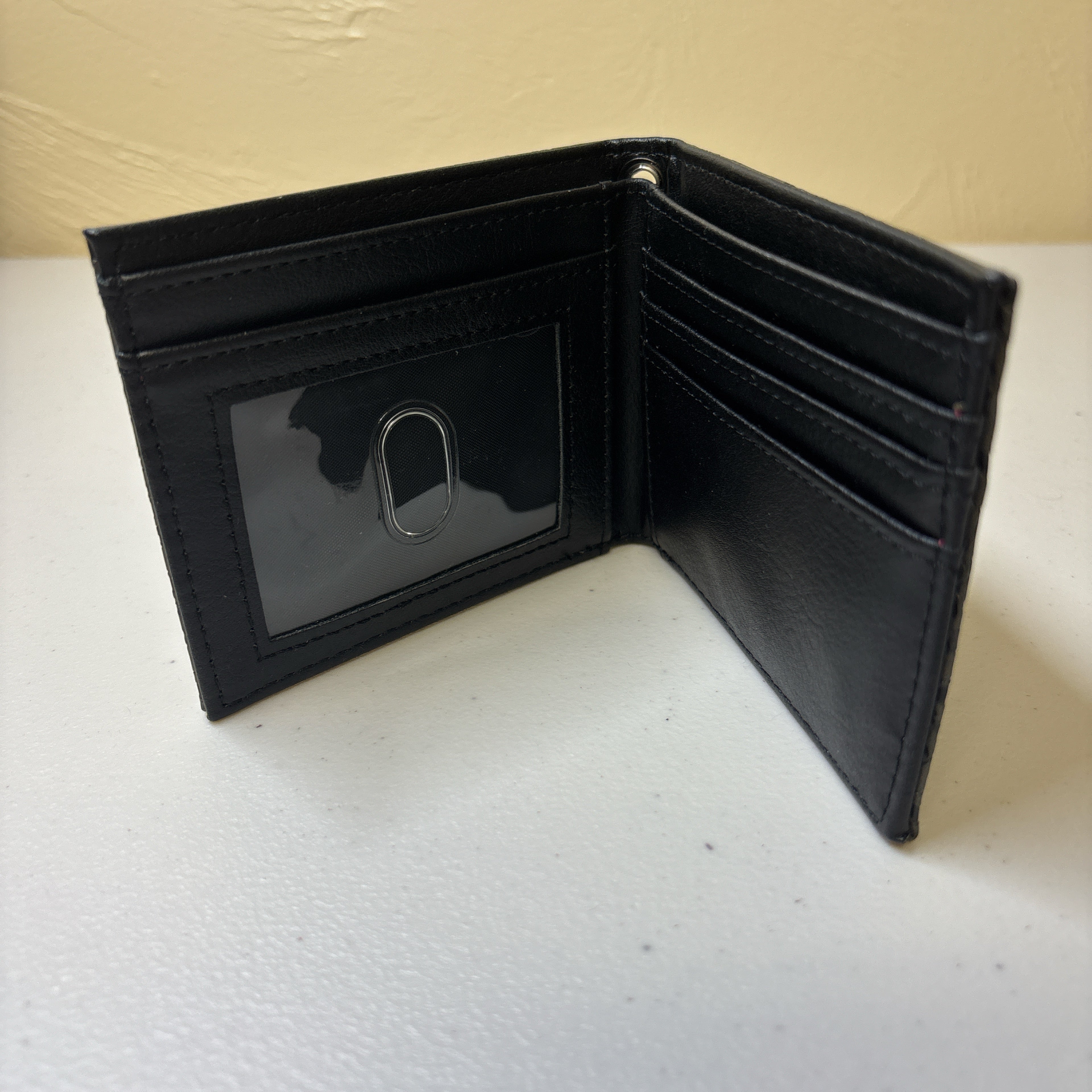 0136 - Engraved Skull Wallet