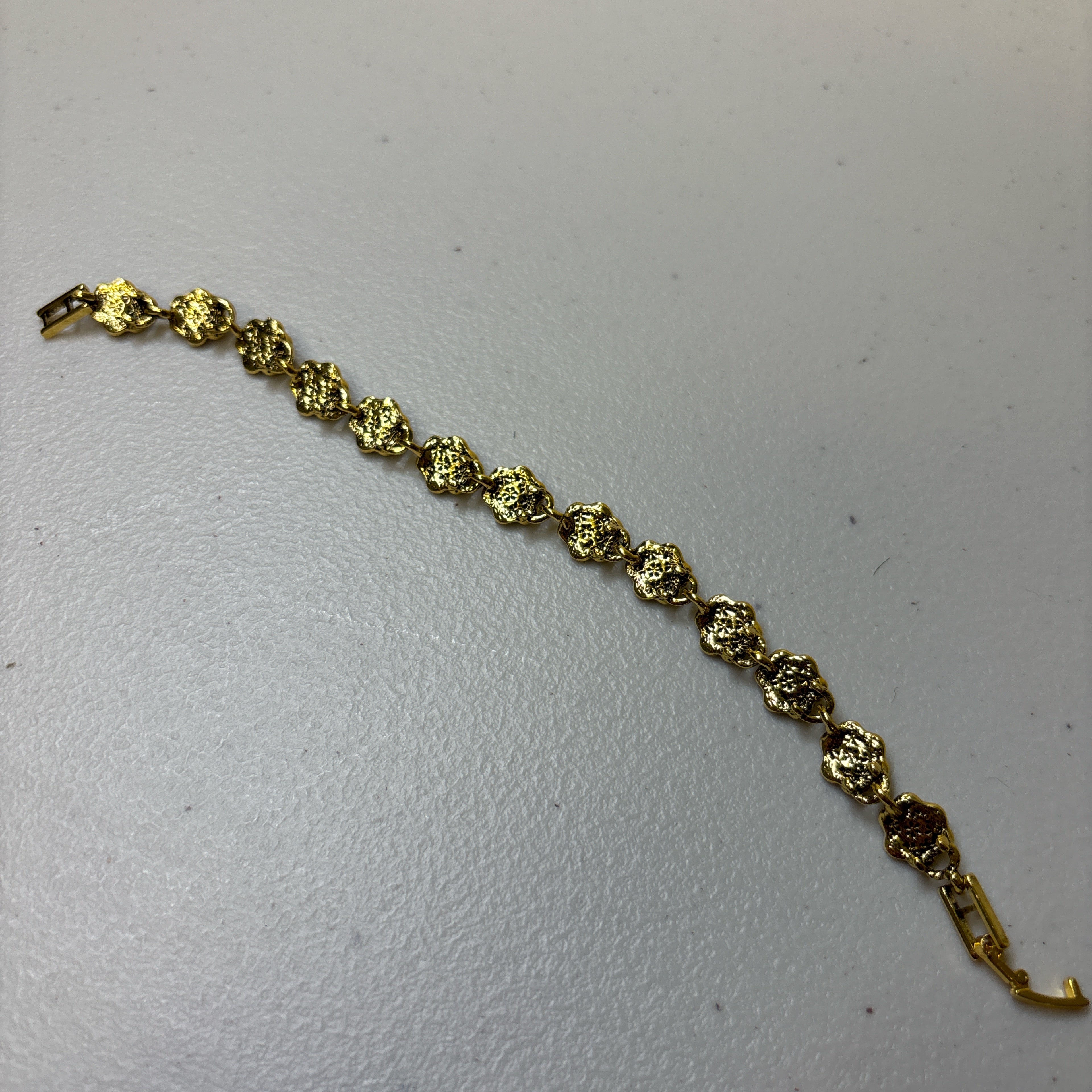 0175 - Gold Rose Bracelet