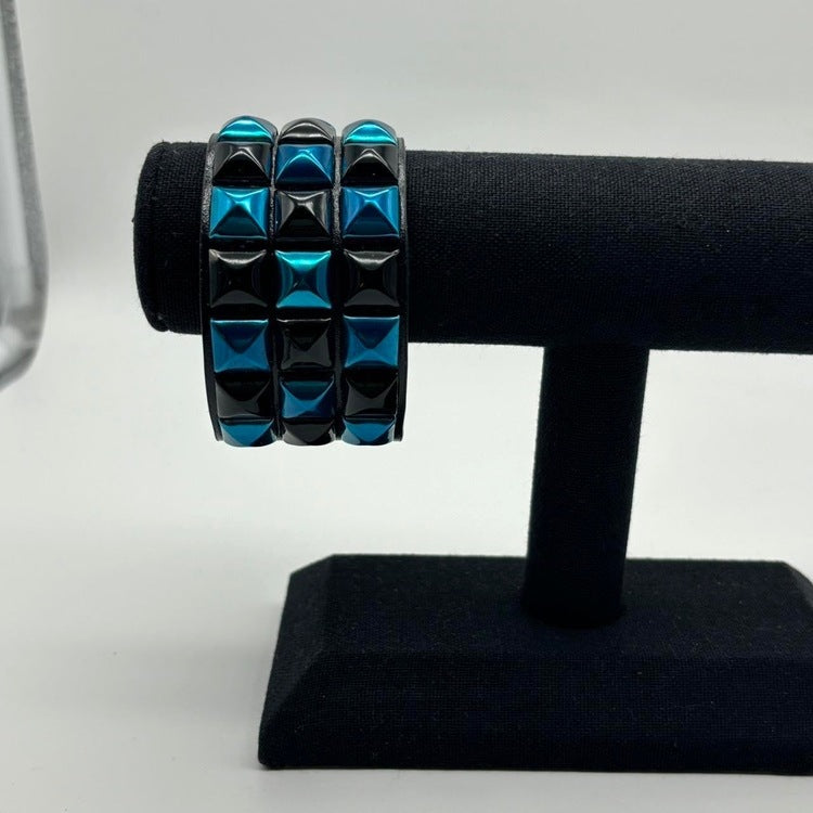 0478 - Triple-Row Pyramid Studded Bracelet (blue+black)