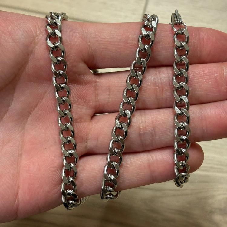 0274 - 7mm Stainless Steel Cuban Chain