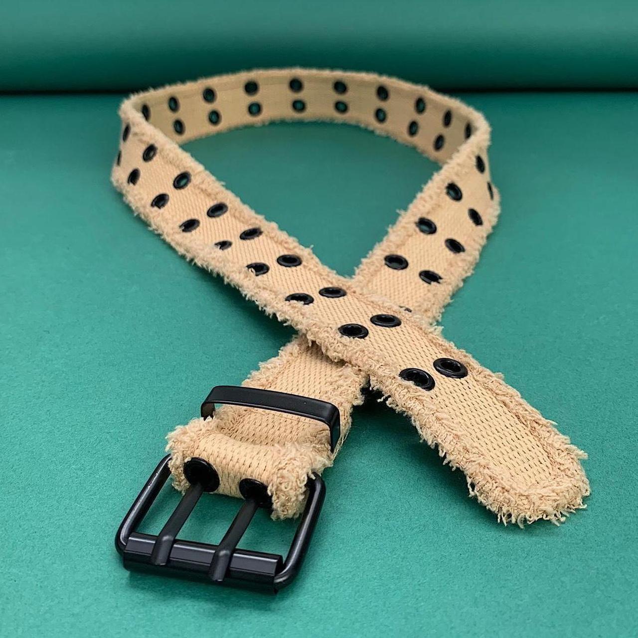 Distressed Grommet Belt (tan)