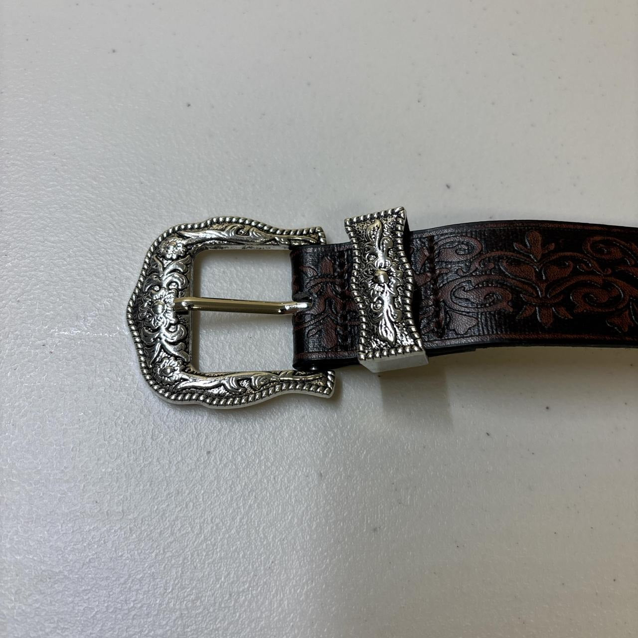 0661 - Western Gothic Floral Buckle Belt