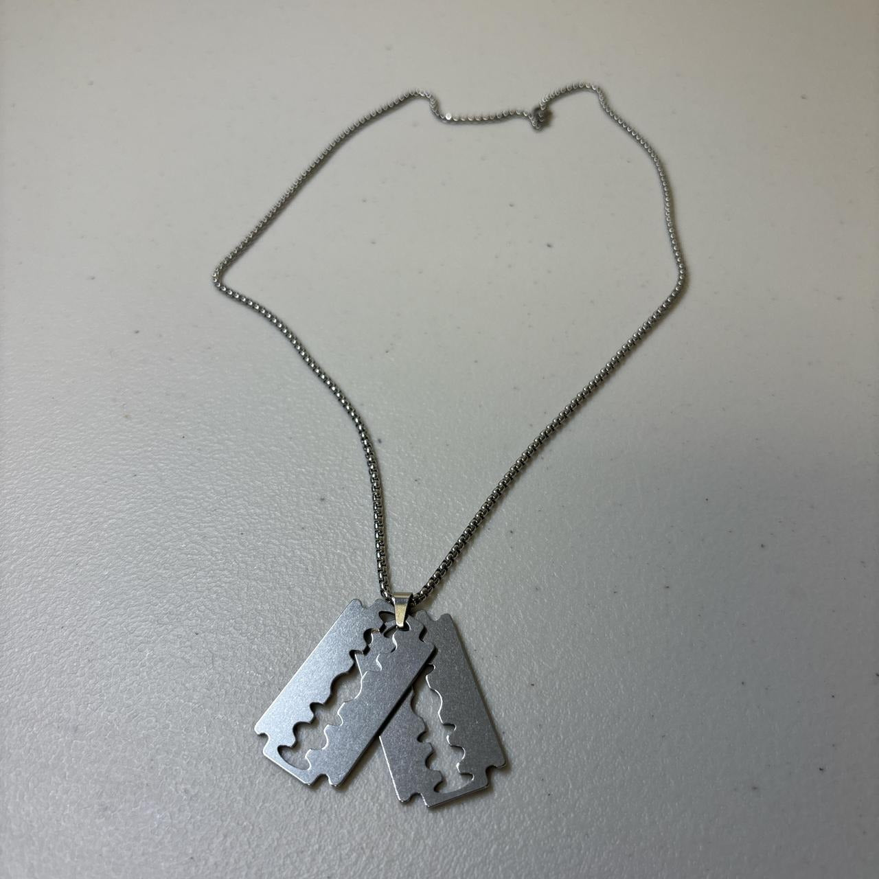 0721 - Double Razor Pendant Necklace