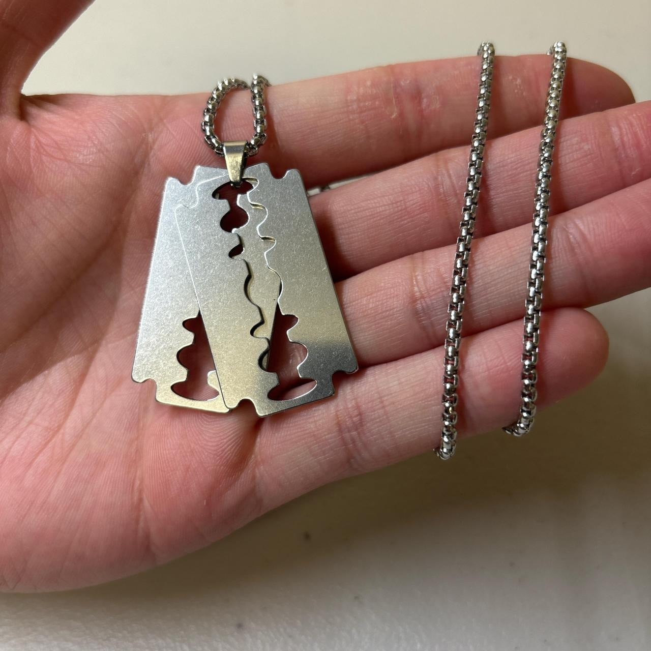 0721 - Double Razor Pendant Necklace