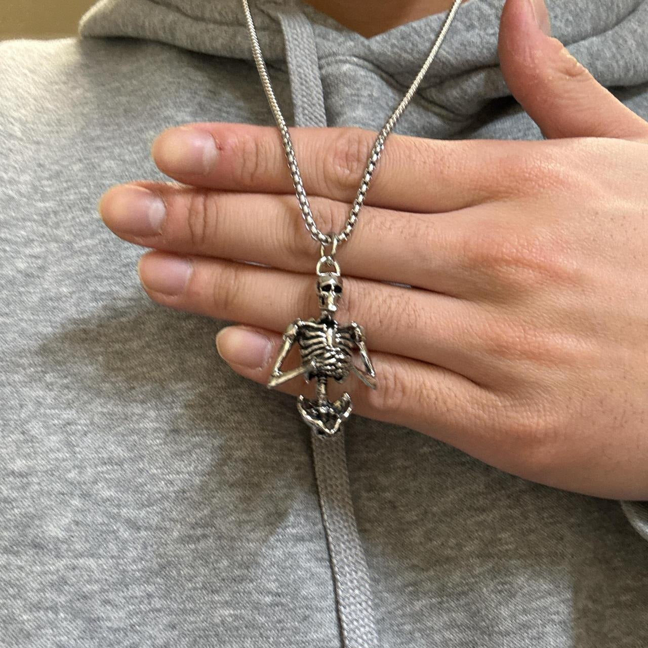 0654 - Skeleton Burial Skull Necklace