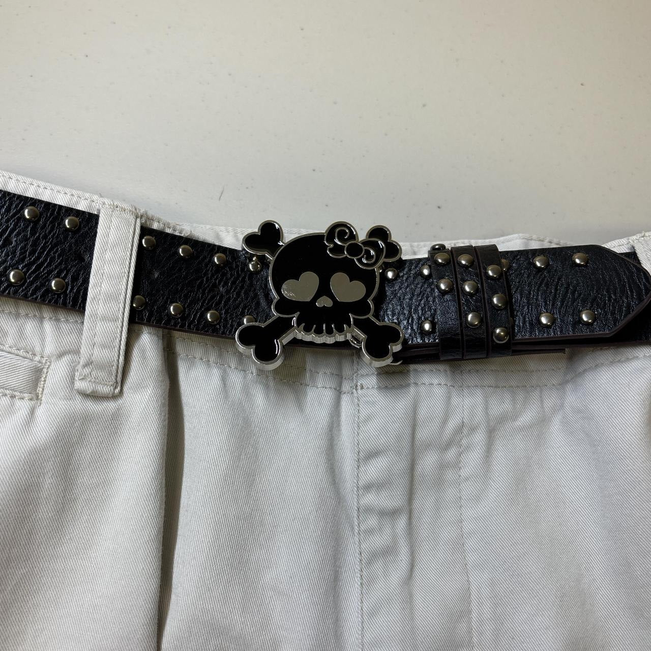 0665 - Skull Heart Buckle Belt V2