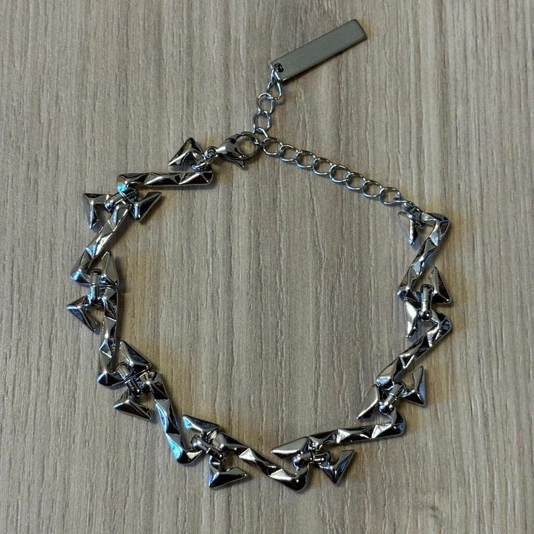 0385 - Cyber Z-Link Bracelet