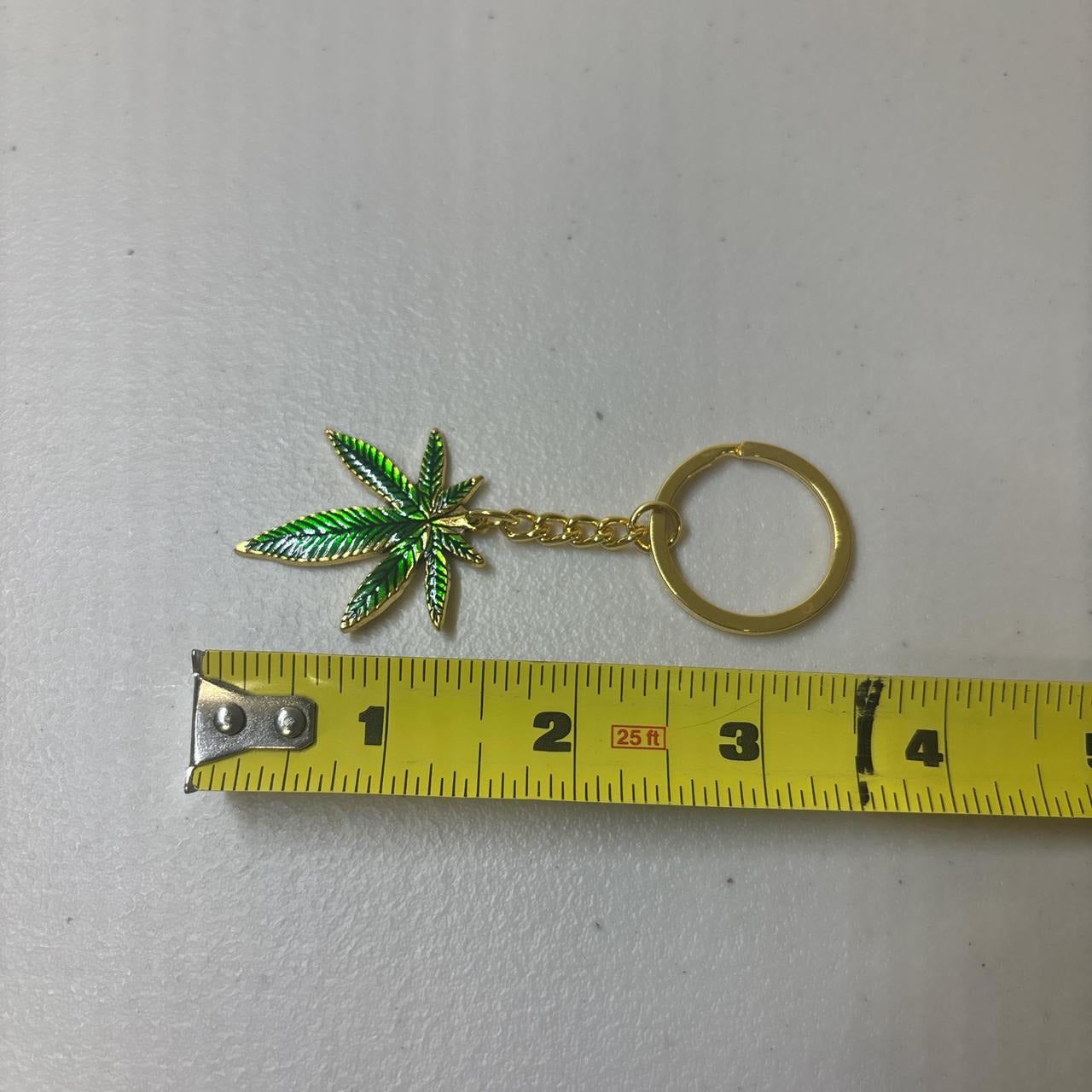0687 - Green Enamel Weed Keychain