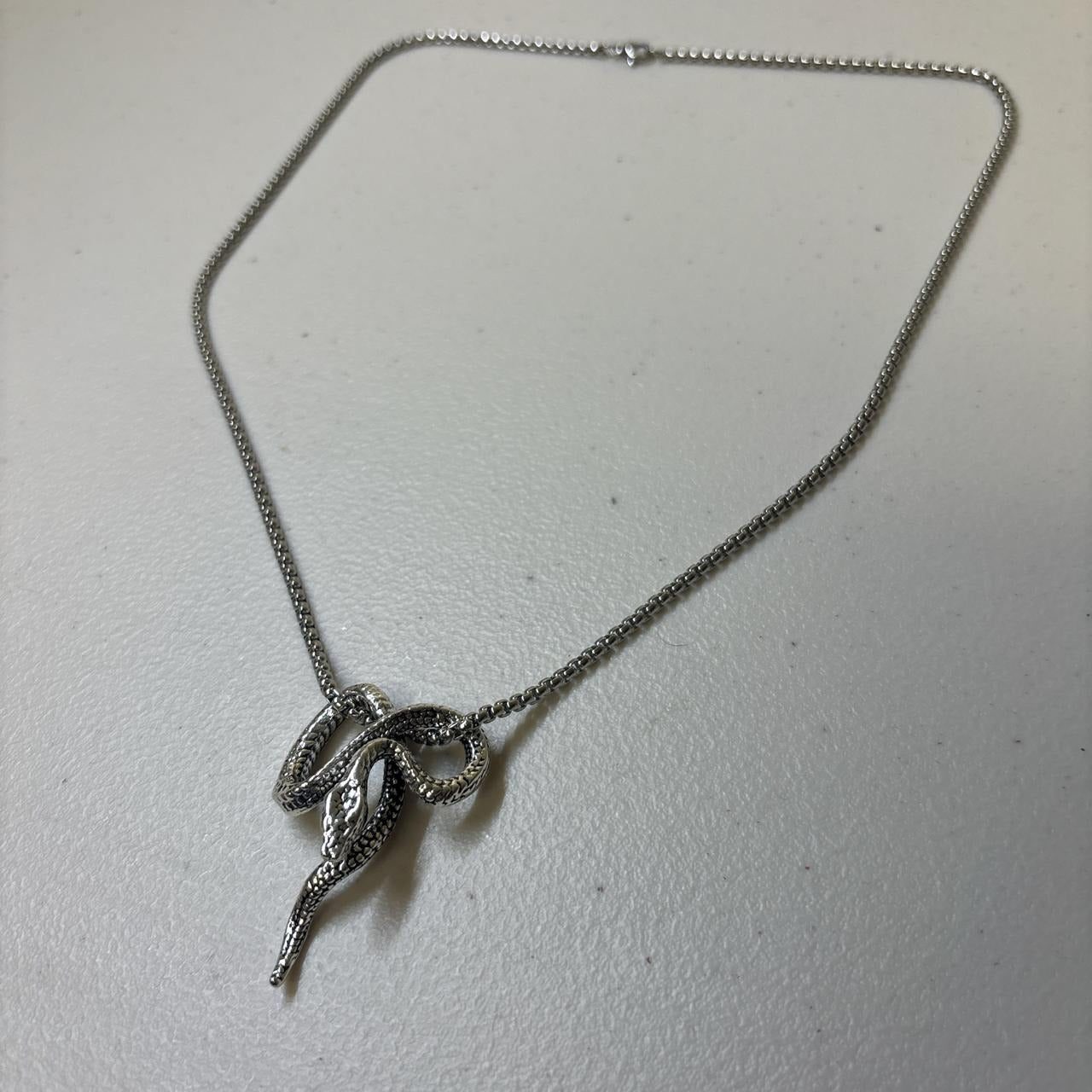 0710 - Silver Snake Serpent Necklace