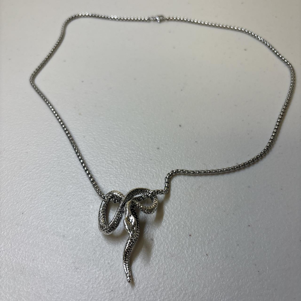 0710 - Silver Snake Serpent Necklace