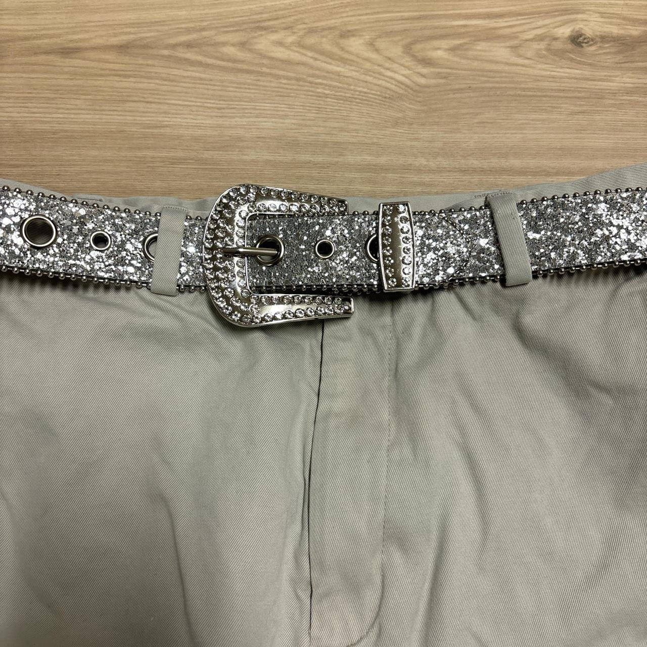 0560 - Silver Rhinestone Grommet Buckle Belt