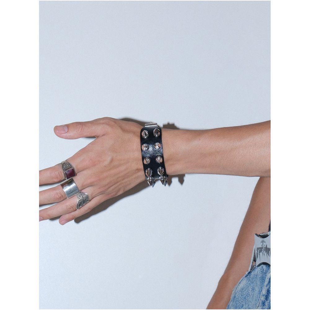 American black double row rivet pointed bracelet y2k subculture punk rock style niche design accessory bracelet image 2