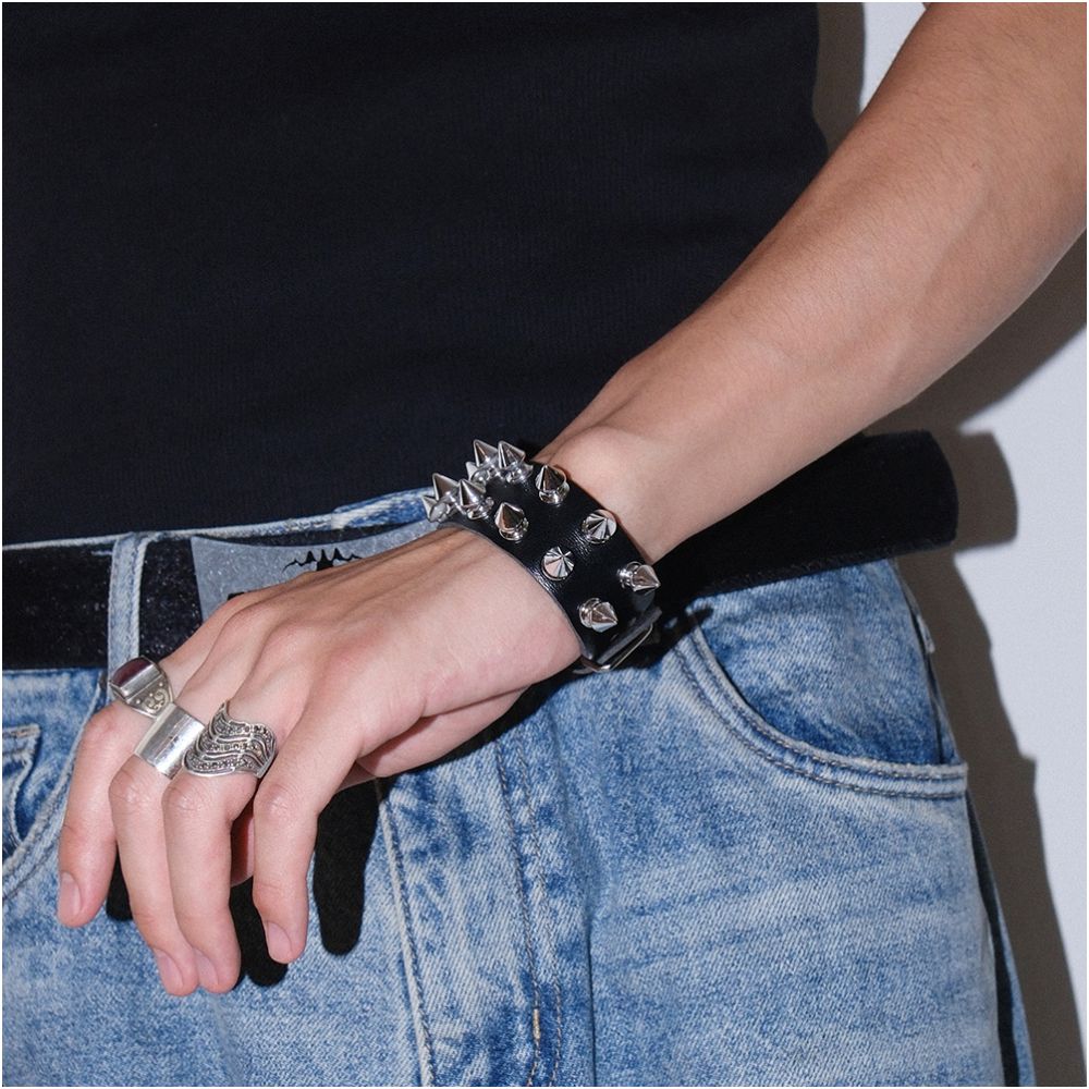 American black double row rivet pointed bracelet y2k subculture punk rock style niche design accessory bracelet image 6