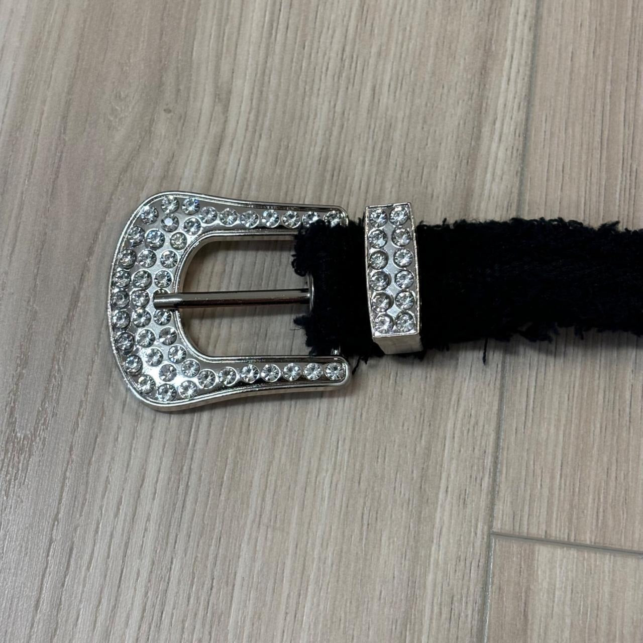 0465 - Distressed Rhinestone Buckle Grommet Belt (Black)