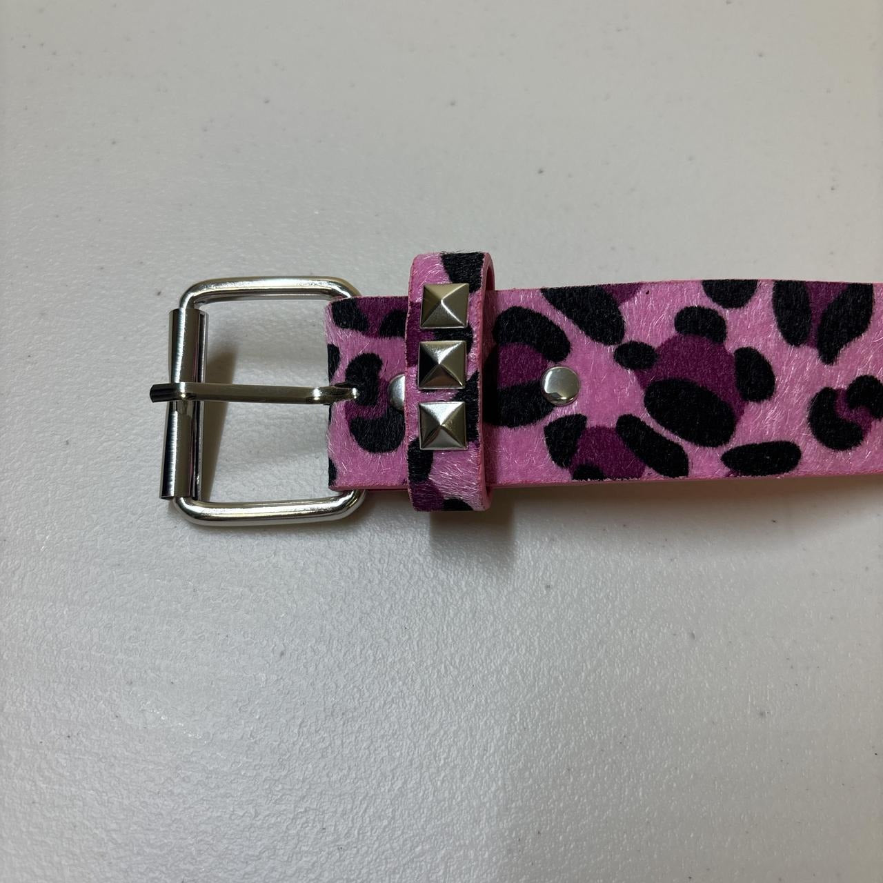 0600 - Pink Leopard Studded Belt