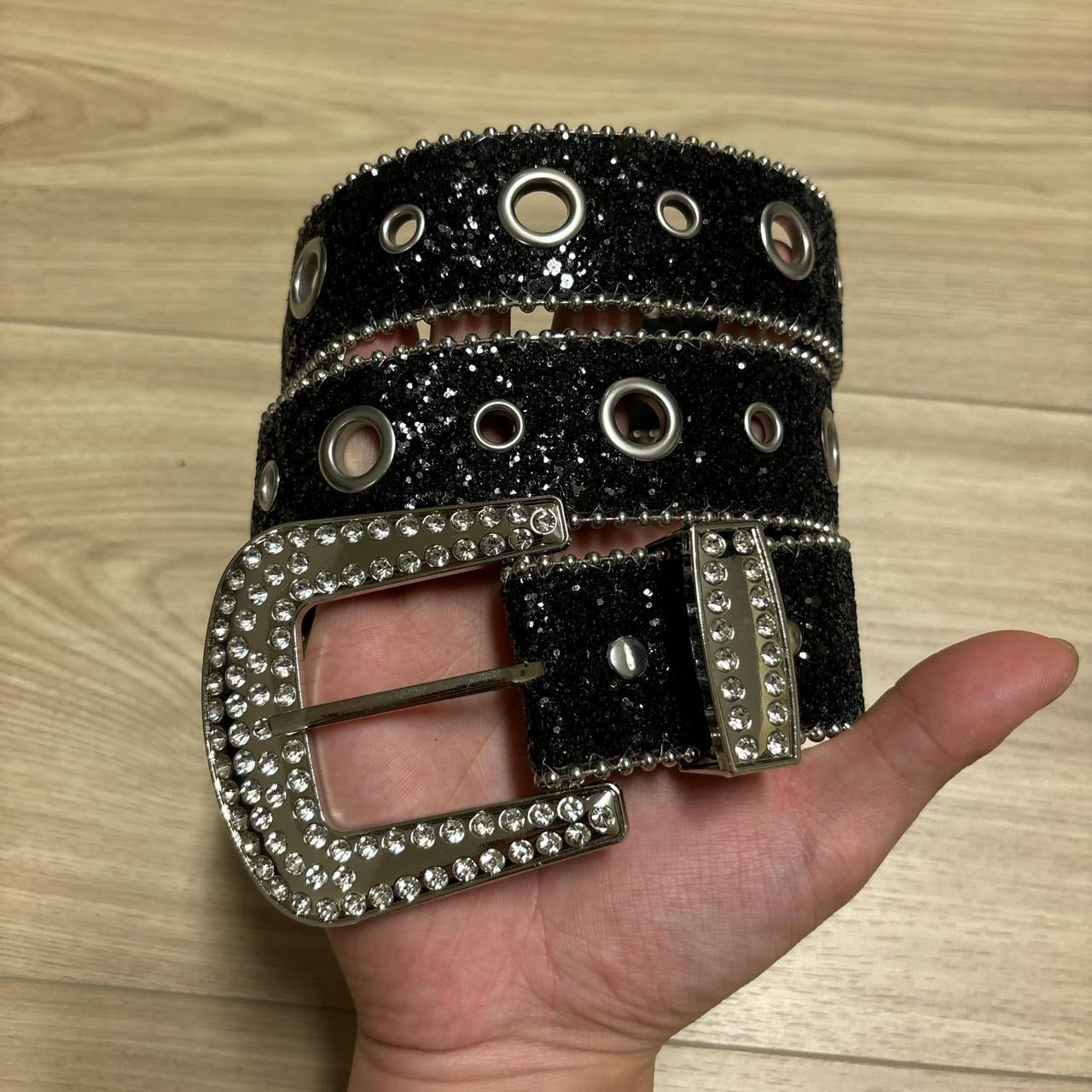 0561 - Black Rhinestone Grommet Buckle Belt