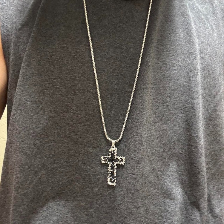 0403 - Melting Black Cross Chain