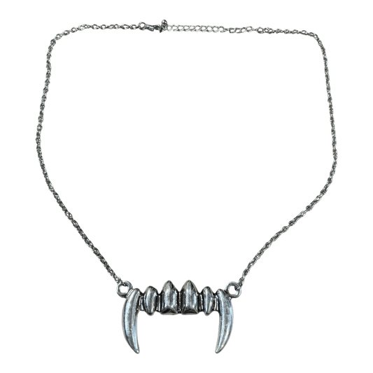 0333 - Vamp Fangs Chain