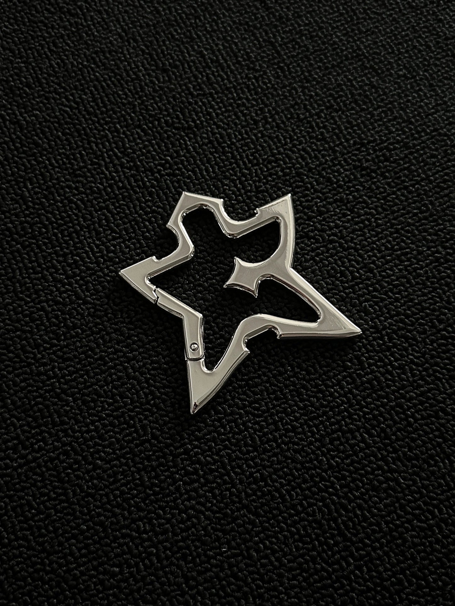 Edge Star Carabiner