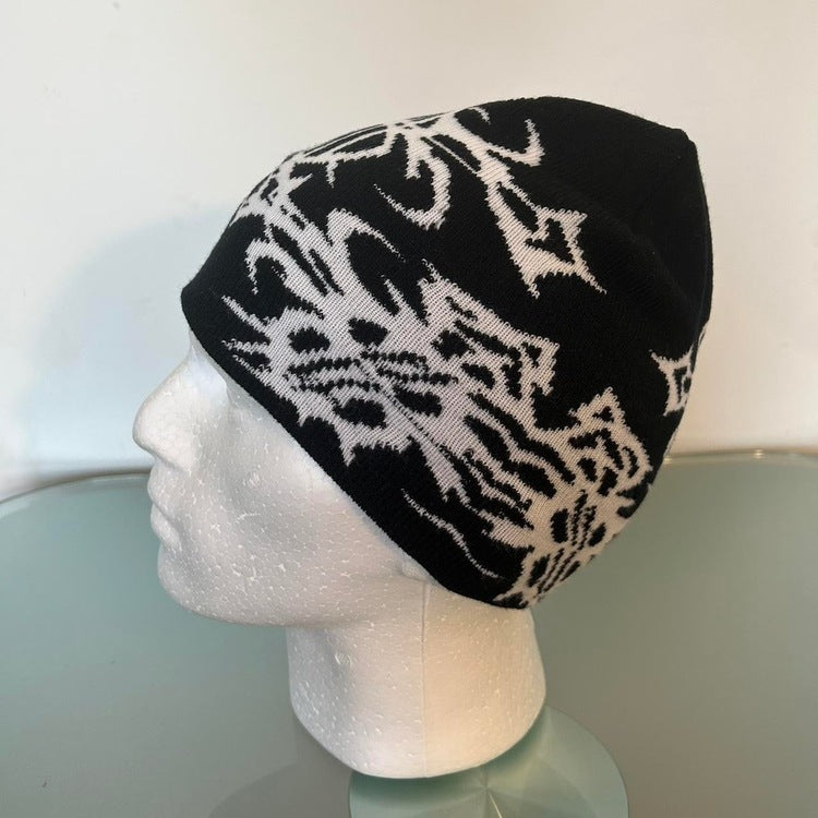 0098 - Gothic Cross Beanie (black)