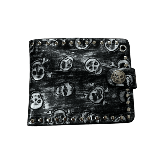 0122 - Distressed Skull Wallet