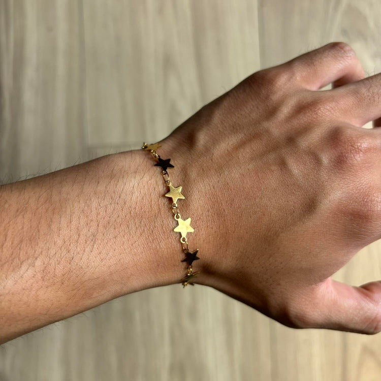 0254 - Tiny Gold Star Bracelet