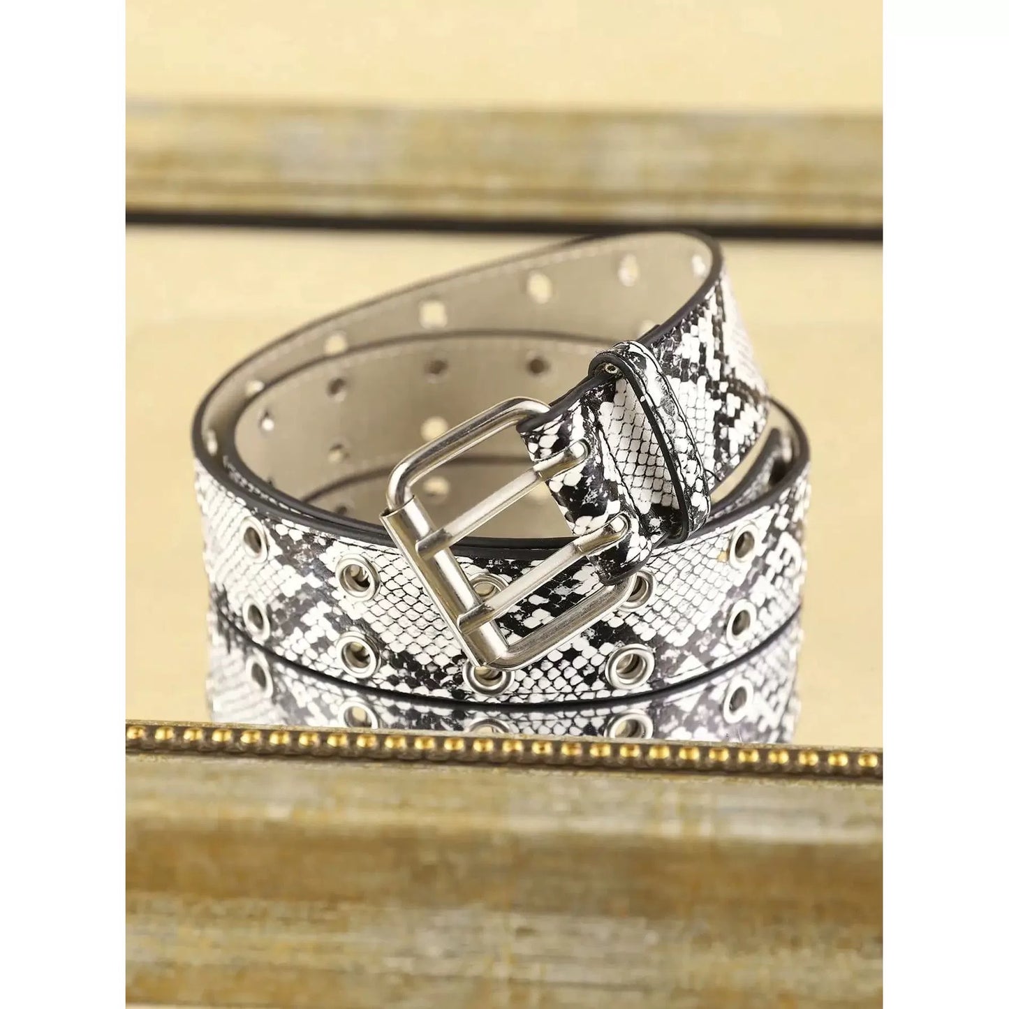 Snow Snake Scale Grommet Belt