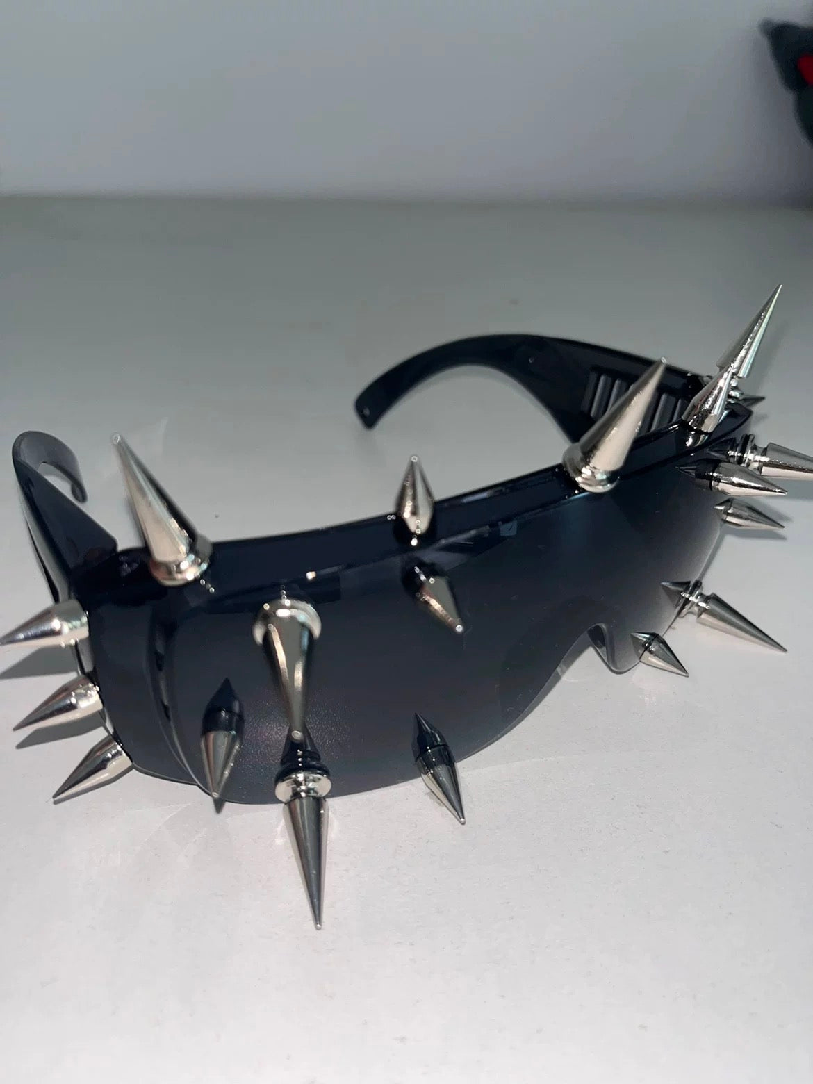 Spike Shock Visor