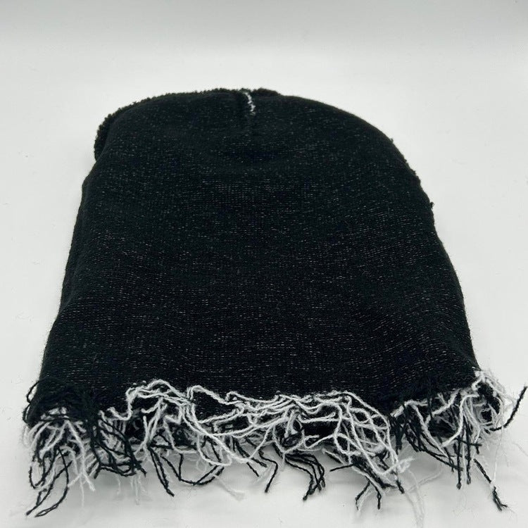 0094 - Distressed Knitted Beanie (white/black)