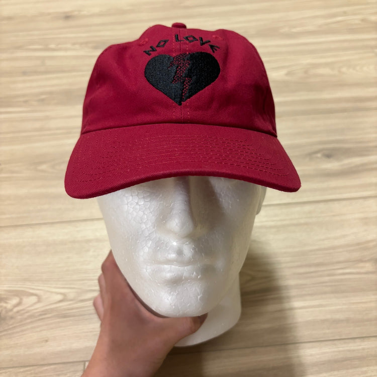 0114 - Vintage "NO LOVE" Hat