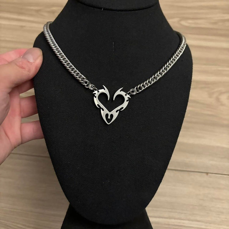 0257 - Heart Pendant Chain