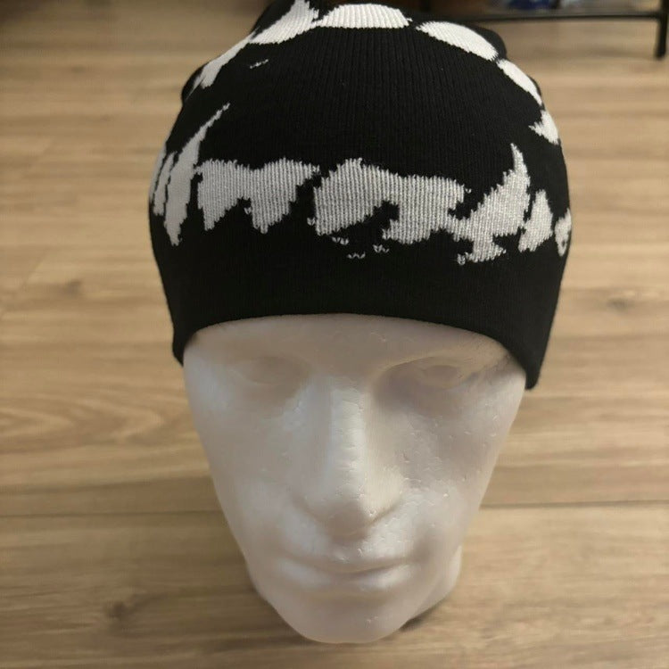 0100 - Fang Beanie