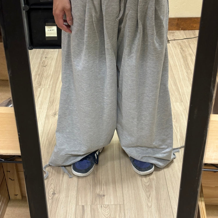 0414 - 2000s Super Baggy Sweats