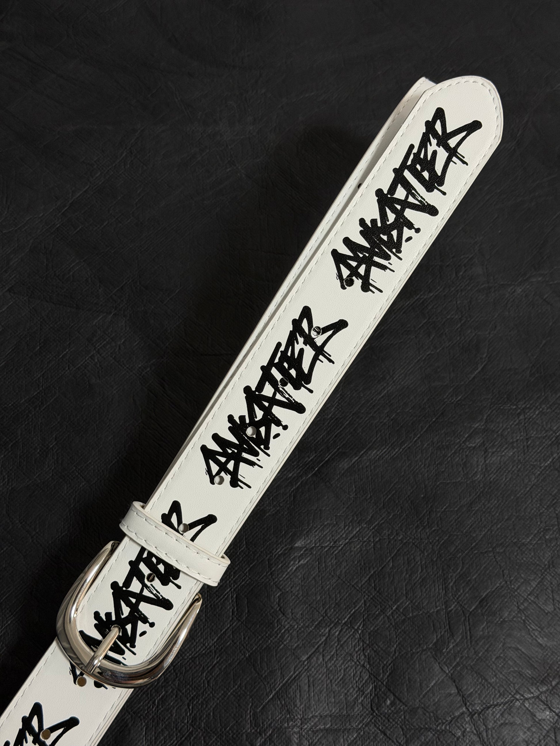 https://img.alicdn.com/bao/uploaded/i2/2210476756950/O1CN01LjBU1y21D9mnywmEt~hdr~livephoto~_!!2210476756950.heic