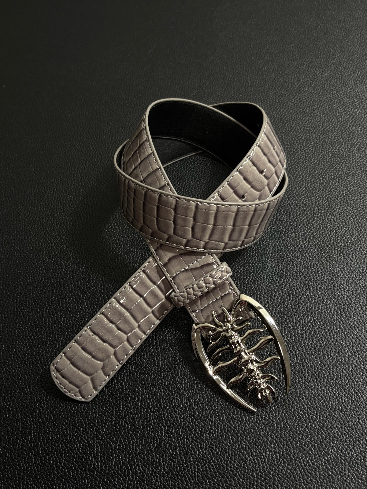 Crocodile Pattern Patent Leather Belt