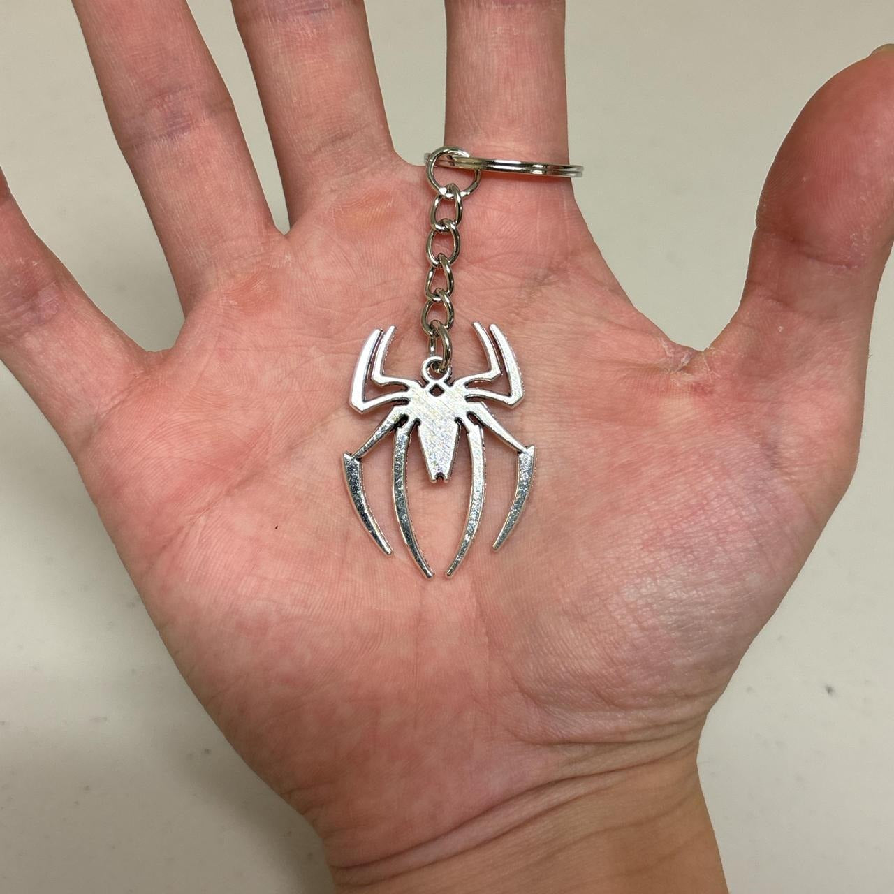 0578 - Silver Spider Mini Keychain