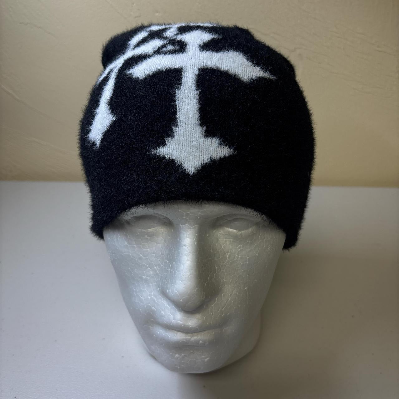 0643 - Mohair Cross Fuzzy Beanie