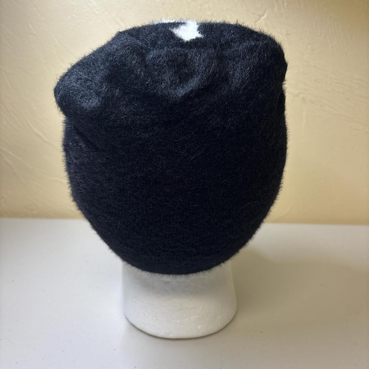 0643 - Mohair Cross Fuzzy Beanie