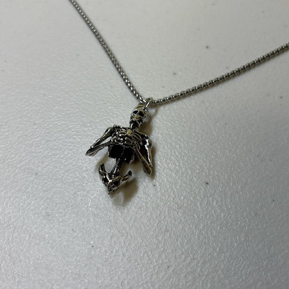 0654 - Skeleton Burial Skull Necklace