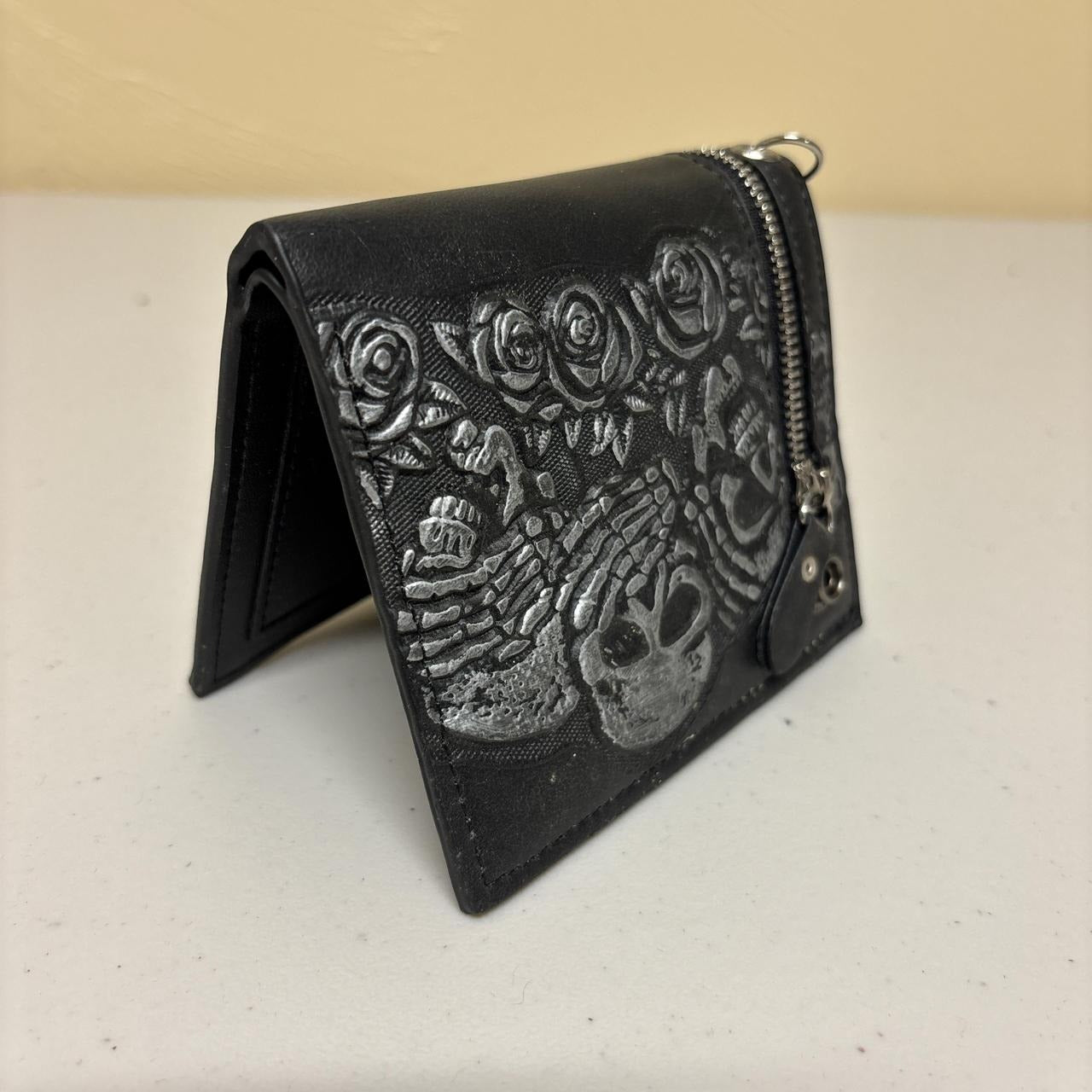 0577 - Skeleton Skull Embossed Wallet