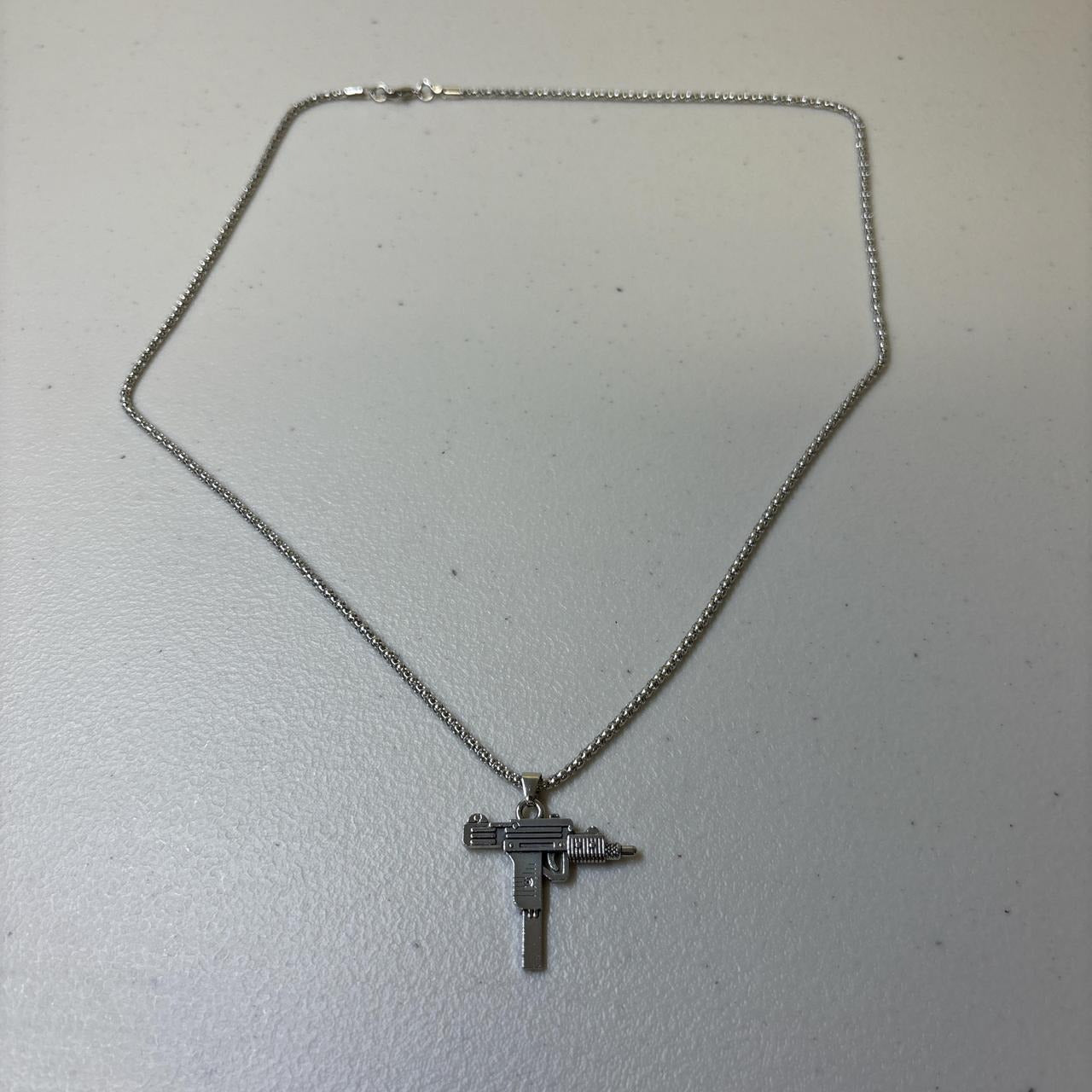 0625 - Uzi Pendant Necklace